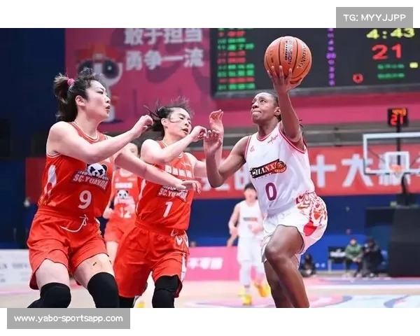 女篮准状元佩奇疯三27中16狂砍40分6板3断2帽创康大队史新纪录