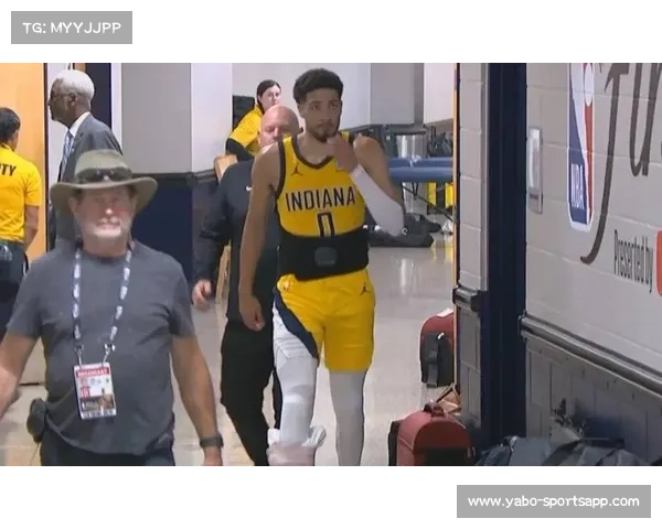 伊布争议判罚引发热议 NBA总决赛强烈不满球迷质疑裁判公正性 伊布争议判罚引发热议 NBA总决赛强烈不满球迷质疑裁判公正性