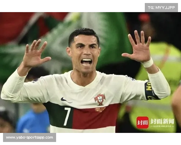 C罗泪别绿茵场宣布退役 传奇足球生涯画上完美句点 C罗泪别绿茵场宣布退役 传奇足球生涯画上完美句点