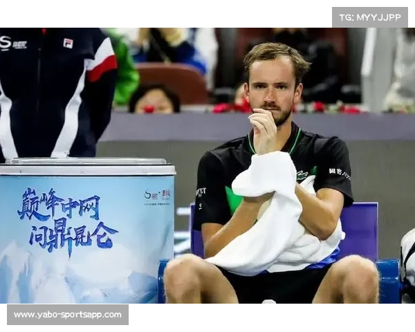 深圳队主帅高度评价梅德韦杰夫 称其为未来之星具无限潜力 深圳队主帅高度评价梅德韦杰夫 称其为未来之星具无限潜力