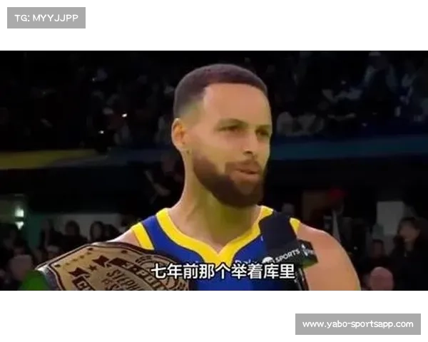 库里与球迷再度正面交锋骚乱重演引发球场经典一幕再上演震撼全场