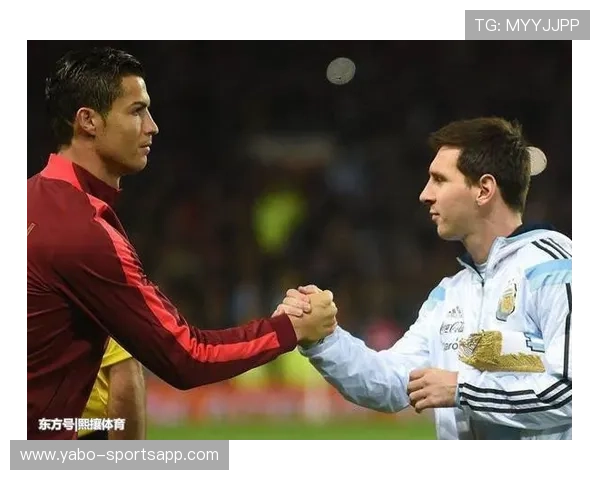 迪马利亚携梅西共赏大力神杯荣耀AI漫画时刻再掀热潮风云盛典篇 迪马利亚携梅西共赏大力神杯荣耀AI漫画时刻再掀热潮风云盛典篇