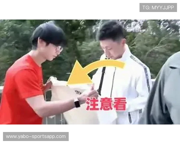 马龙最新采访揭示备战细节引发热议 网友纷纷点赞他训练背后的付出 马龙最新采访揭示备战细节引发热议 网友纷纷点赞他训练背后的付出